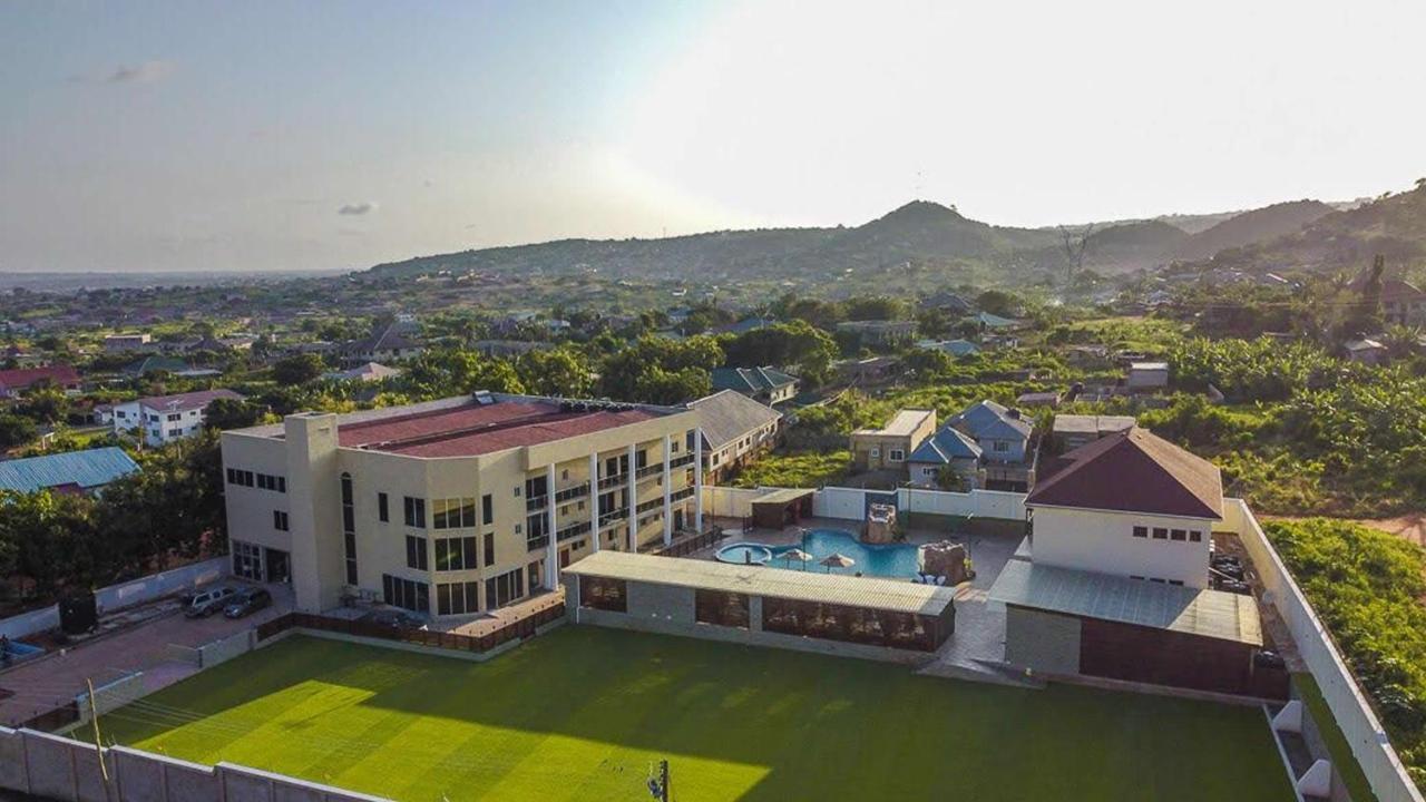 The Platinum Bay Hotel Birekuso エクステリア 写真